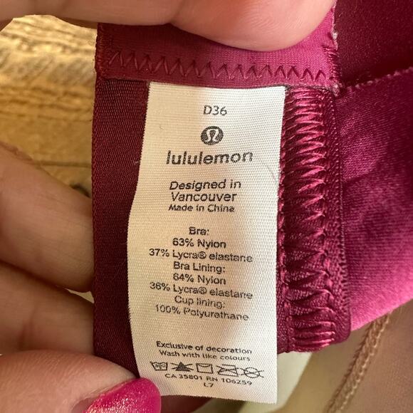 Lululemon Fine Form Bra Star Ruby Scoop Neck Stretch Size 36D - Picture 10 of 11
